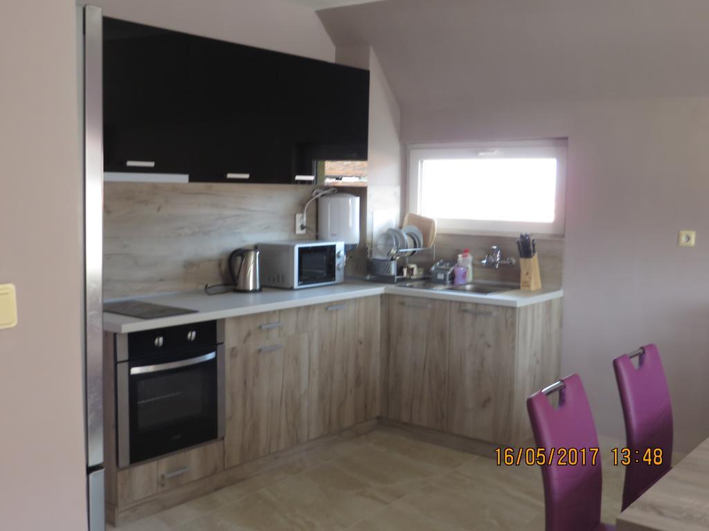 Bogorodi Terrace Apartment Burgasz Szoba fotó